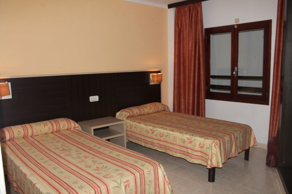 Hotel Orosol San Antonio Abad Exterior foto