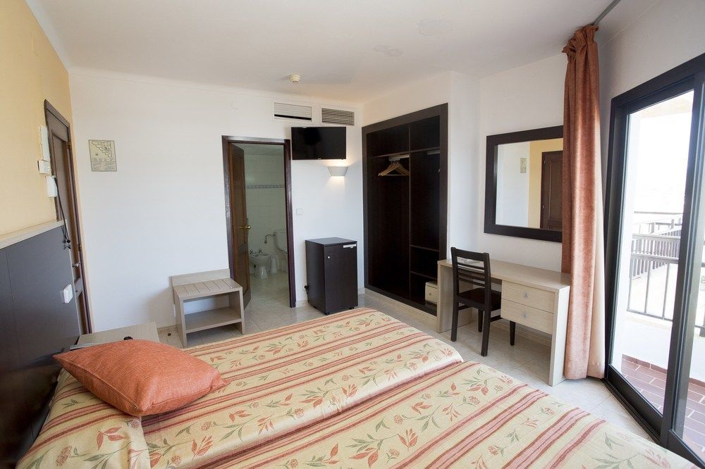Hotel Orosol San Antonio Abad Exterior foto