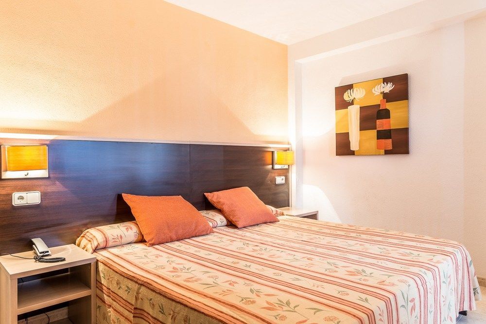Hotel Orosol San Antonio Abad Exterior foto